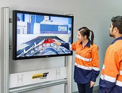 Immersive Technologies' Cat® D11R Pre-Start Inspection module running on SimMentor™ Platform