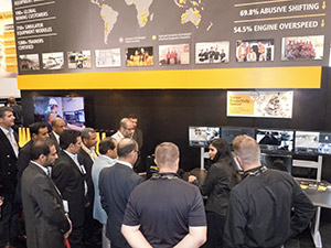 Demonstração de Estação de Produtividade de Instrutor durante a MINExpo
