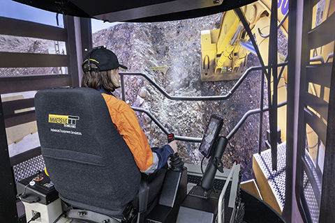 Módulo Simulador de Treinamento Komatsu PC7000-11, PC8000E-6, PC7000E-11