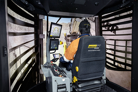 Simulateur pour la pelle diesel Liebherr R9600