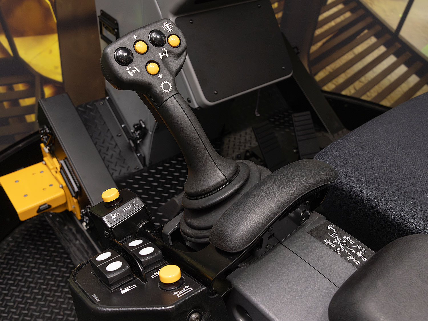 Cat 24 Motor Grader - Multifunction Controls