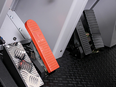 Komatsu HD785-7 - Service Brake and Secondary Brake