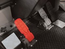 Cat 795F-AC - Brake pedals