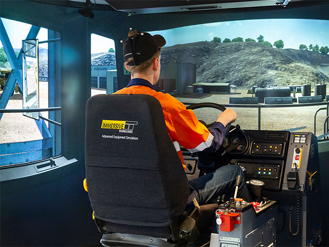 Komatsu 830E-1AC Haul Truck Training Simulator Module