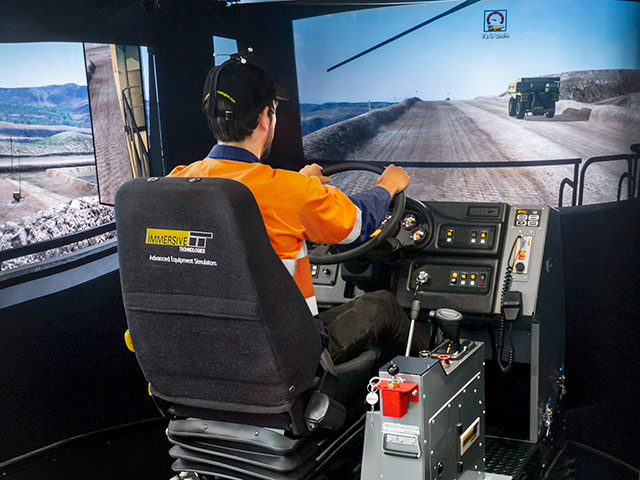 Komatsu 730E-8 Haul Truck Training Simulator Module