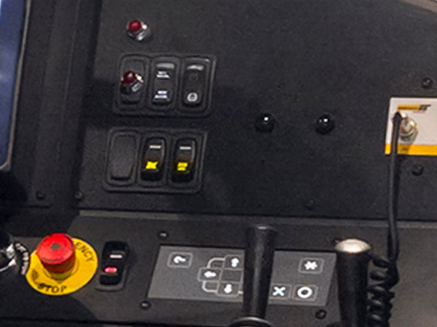 Hitachi EH5000AC-3 - Cruise Control and Auto Retard Switch
