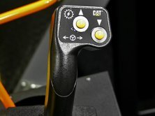 Cat R1700G - STIC™ steering control