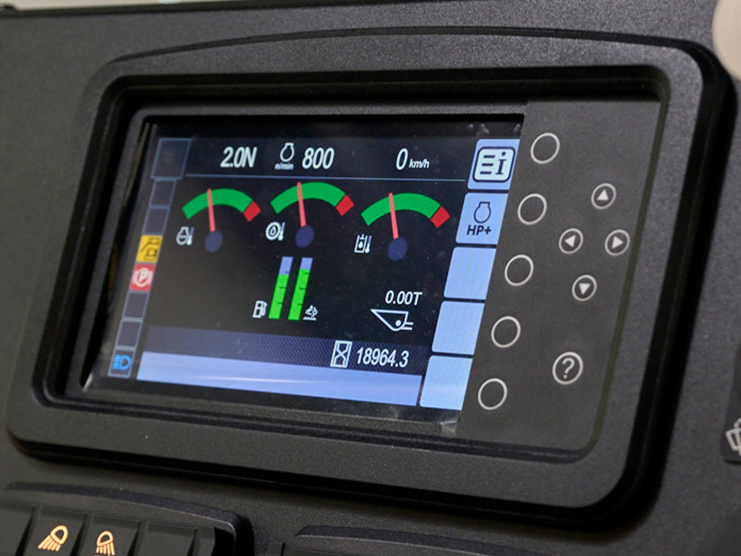 Cat R2900 XE replicate gauges