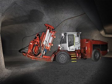 Sandvik DL421 Tramming Training