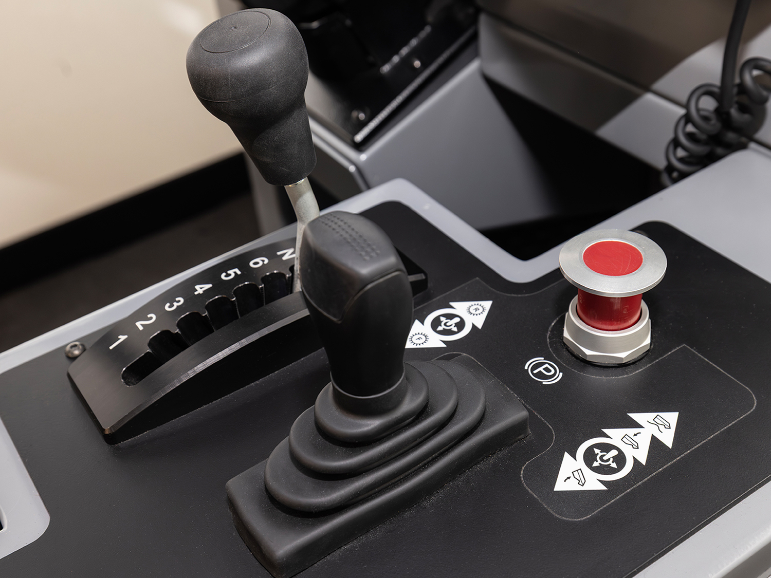 Epiroc (Atlas Copco) MT65 - Hill Descent Assistant