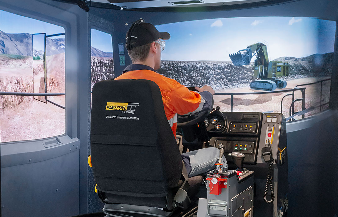 Simulator for Komatsu 930E-4, 980E-4 Haul Truck