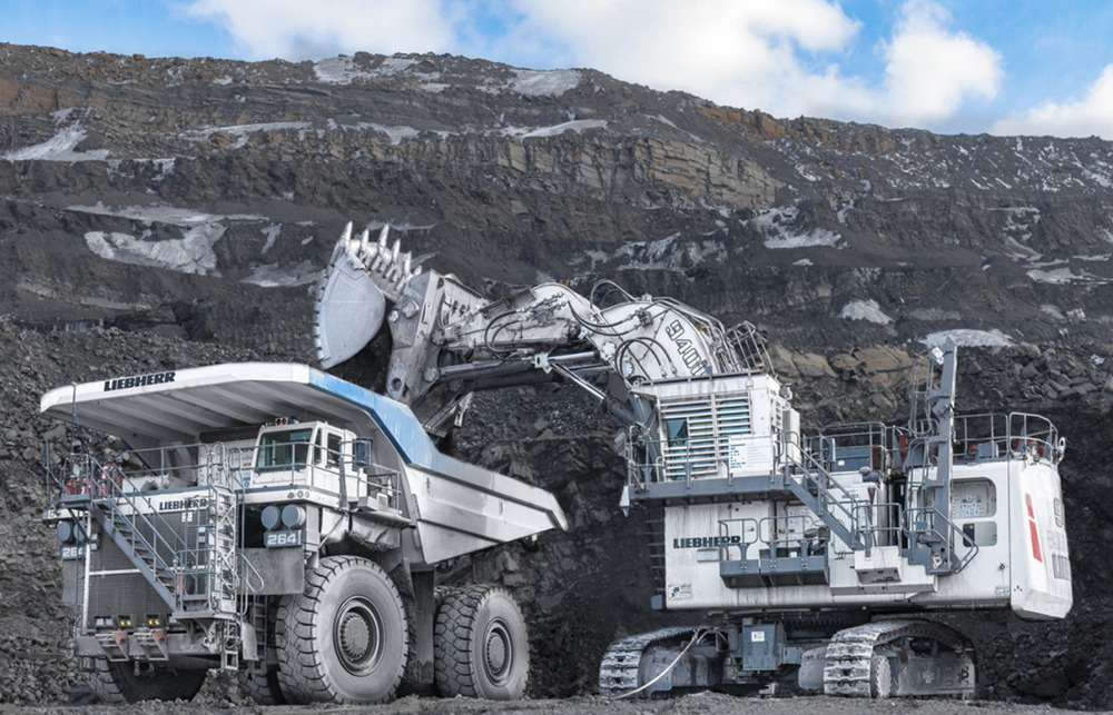 Simulator for Liebherr R9400E Shovel/Excavator (Electric)