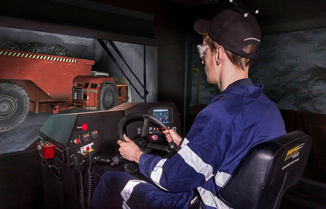 Simulator for Sandvik Underground Truck TH540,TH550