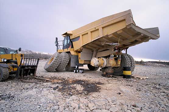 Unscheduled maintenance on truck